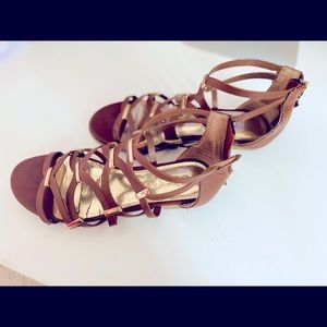 Guess Gladiator Sandal Brown with gold 5.5M